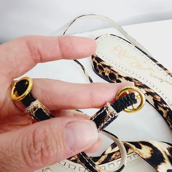 Alice + Olivia Alexi Leopard Print Open Toe Bow Wedge Sandal Women's Size  10 - Picture 11 of 15